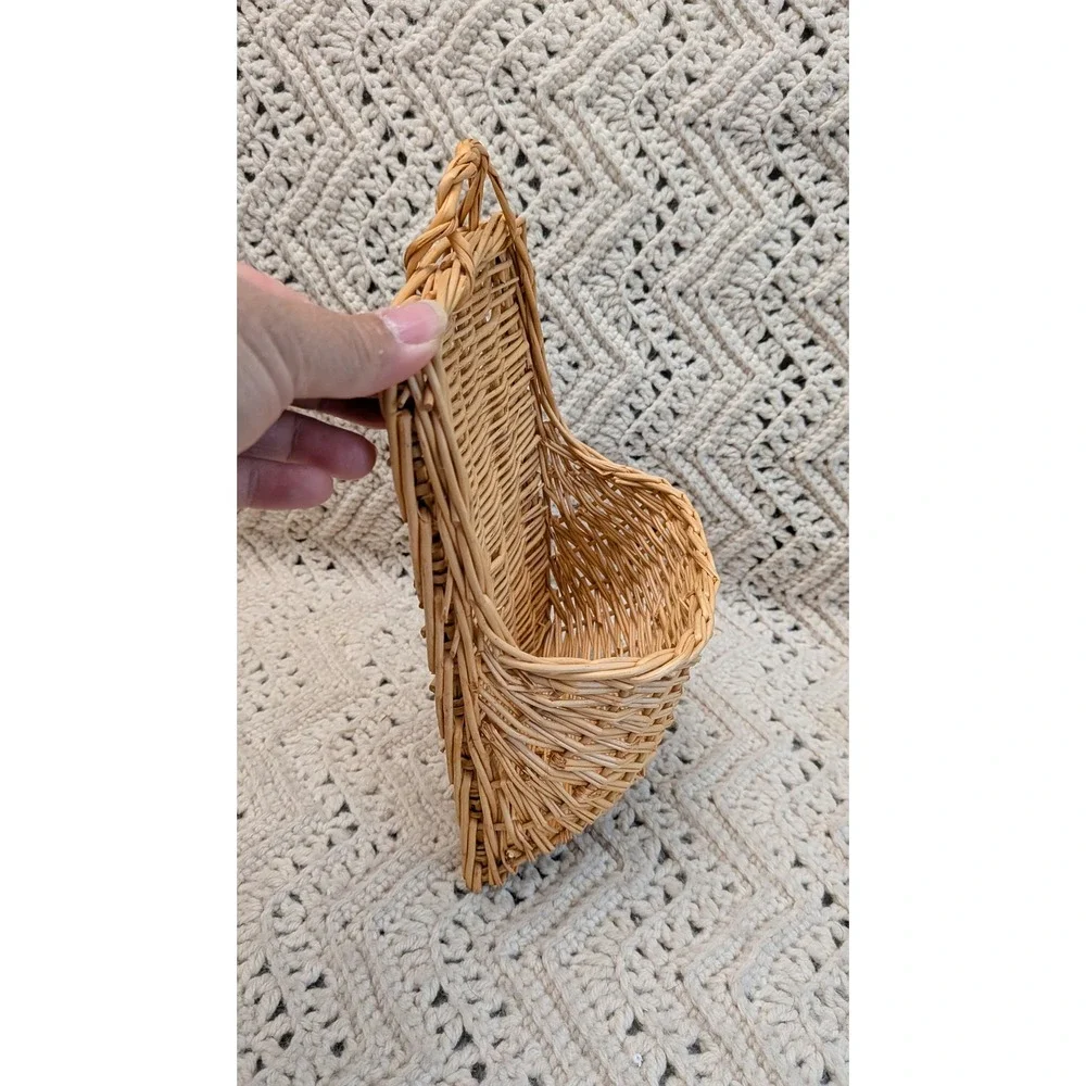 Vintage Woven Wicker Wall Hanging Basket Flat Back Rattan Pocket Farmhouse Decor